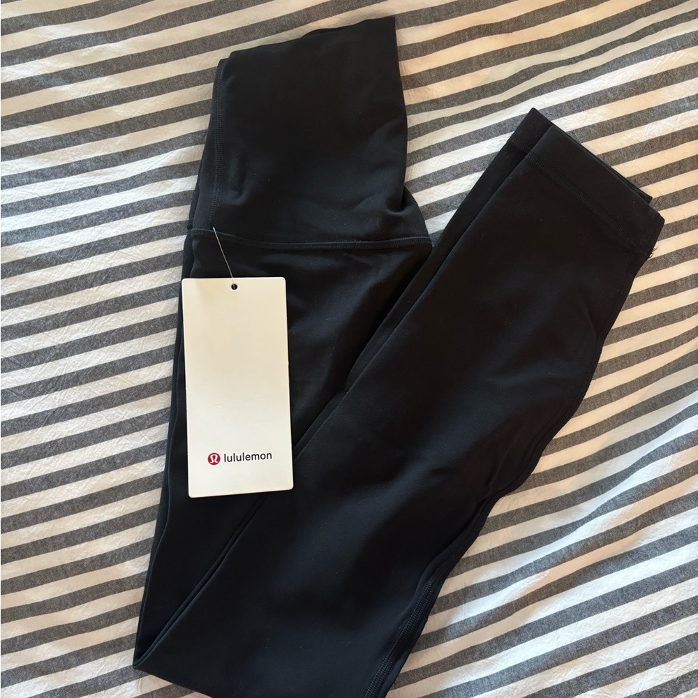 NWT Lululemon Aligns
